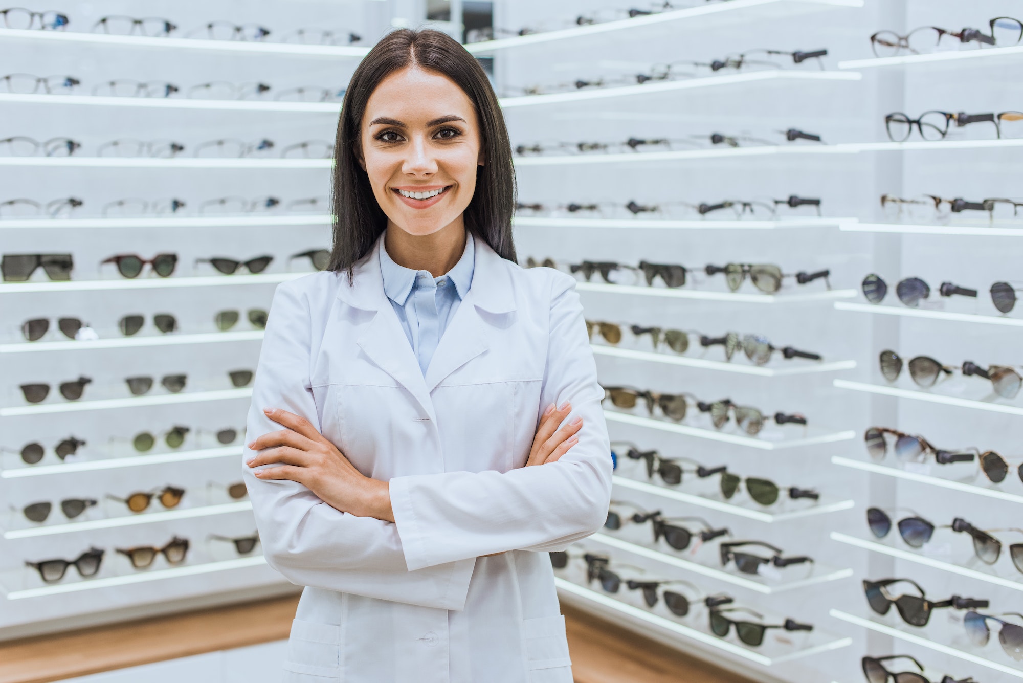 Read more about the article What is the difference between ophthalmologist and optometrist?